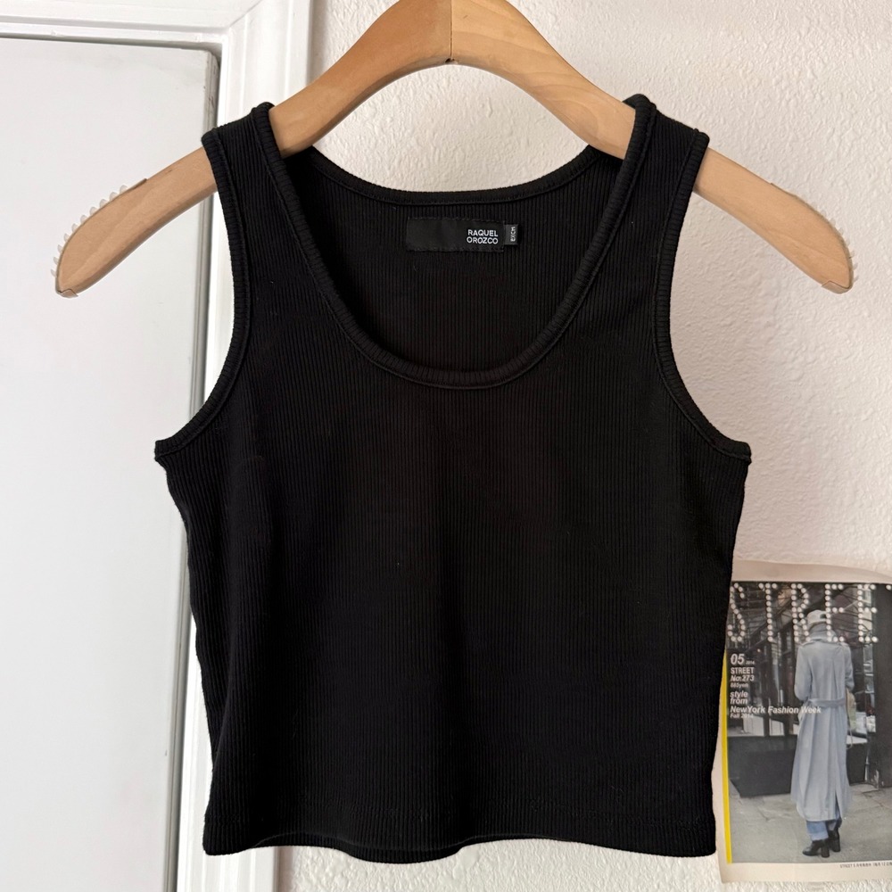 RAQUEL‎ OROZCO black crew neck cotton blend knit cropped tank top
